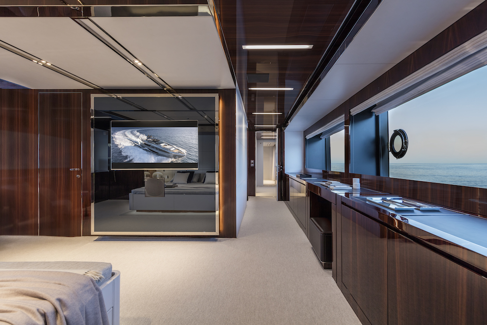 Riva 110’ Dolcevita - Cabina