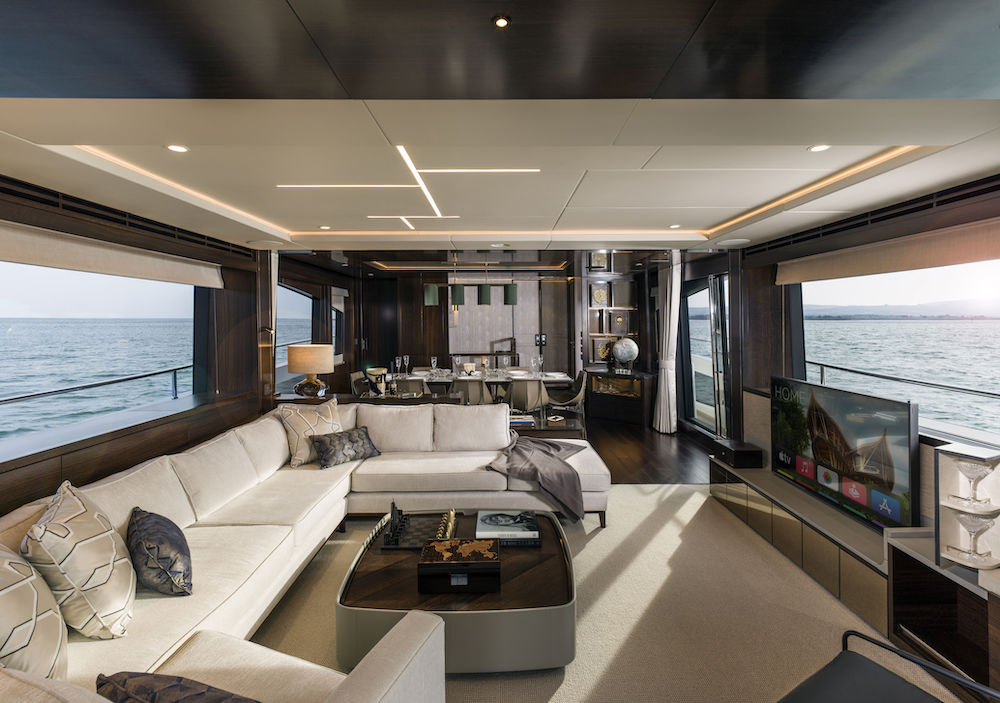 Sunseeker 88 Yacht - Salone