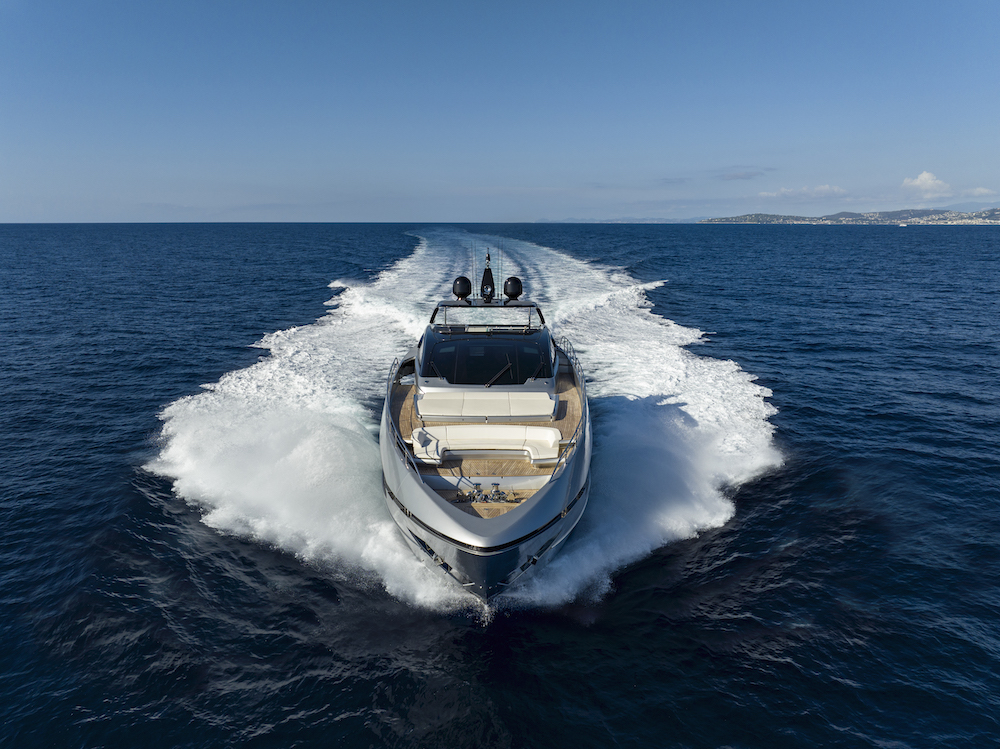 Riva 102’ Corsaro Super