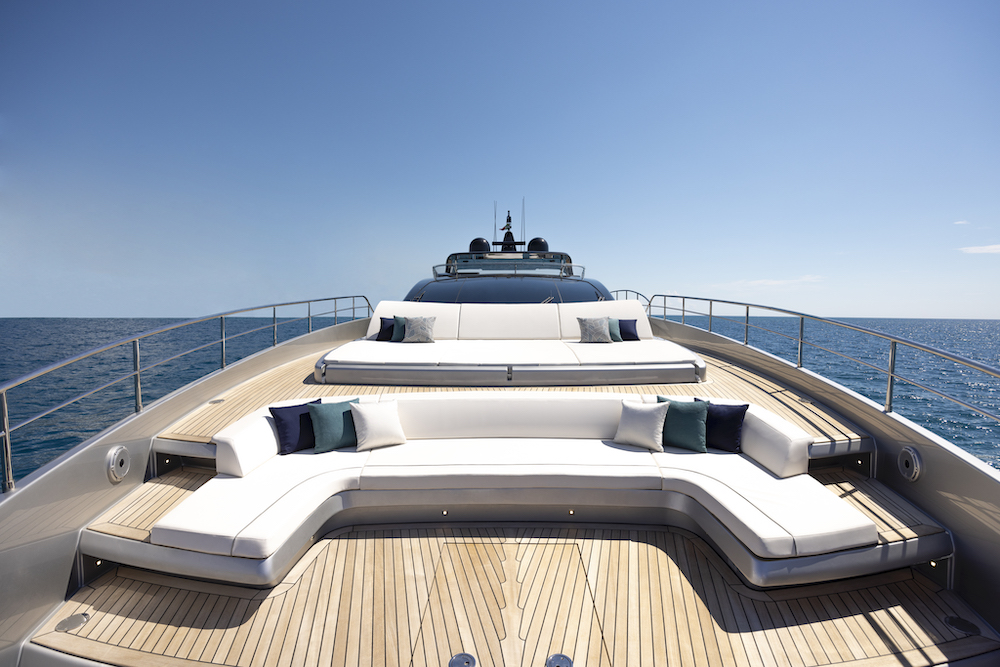 Riva 102’ Corsaro Super