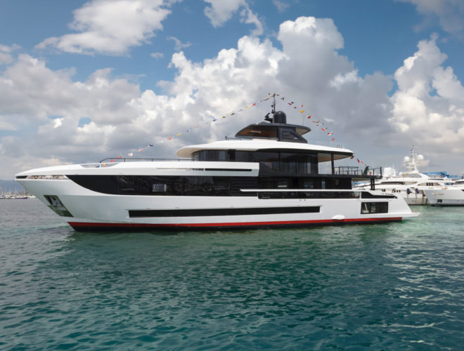 Mangusta Oceano 39